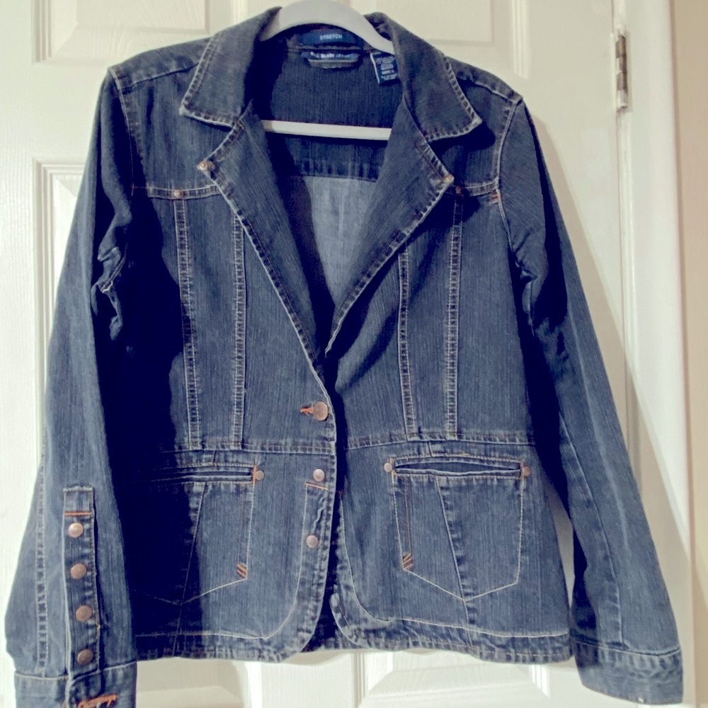 Bill Blass Jeans Women’s Jean Jacket Dark Wash Size L NWOT SALE🎁